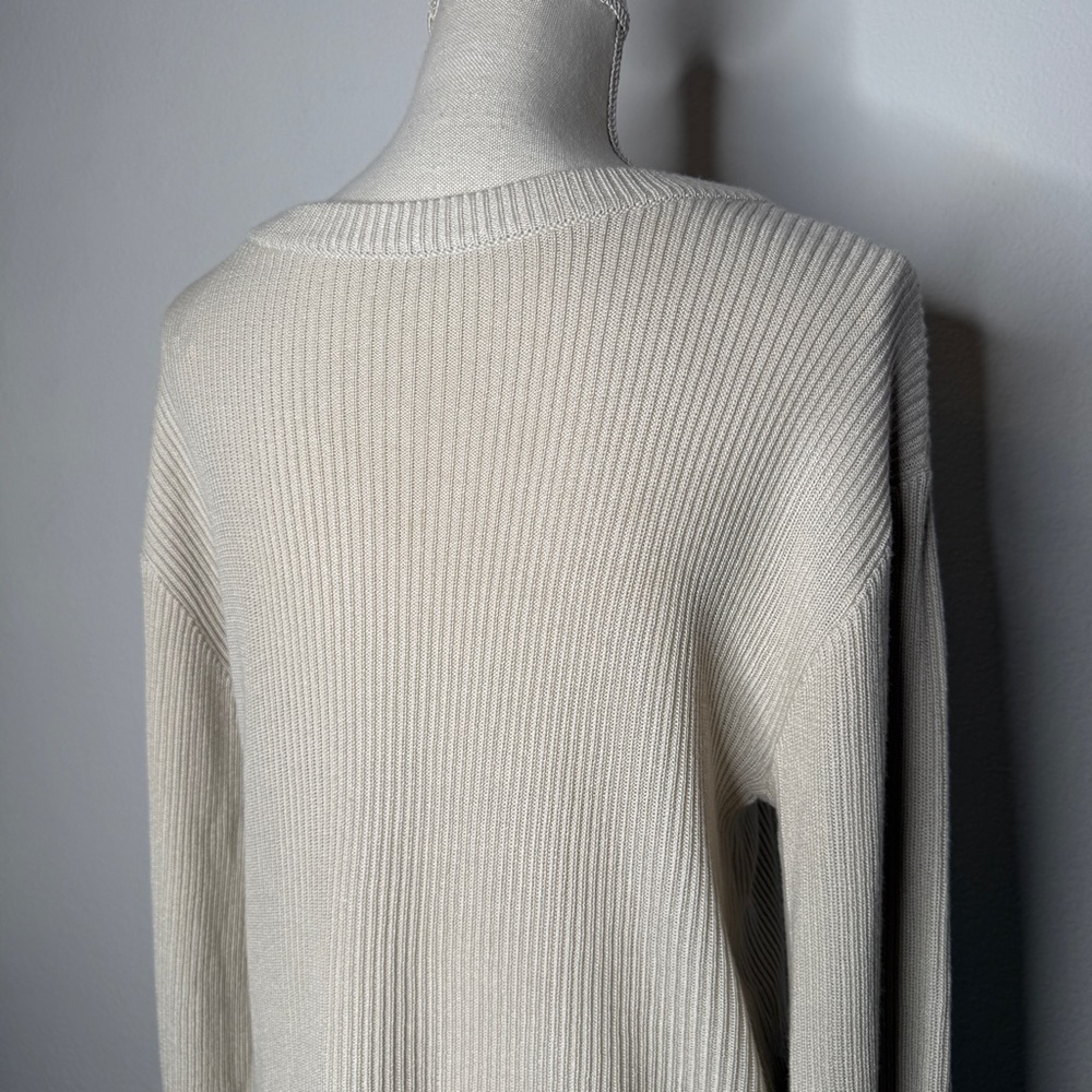 Lululemon White Opal Reversible Asymmetrical Cros… - image 4